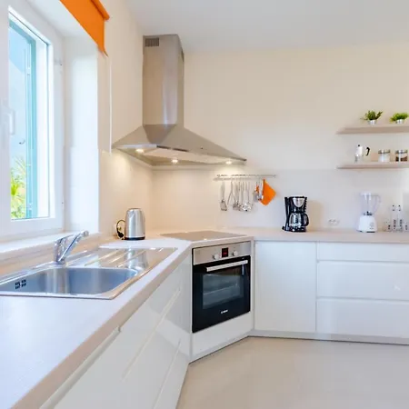 Deni With Heating Apartamento